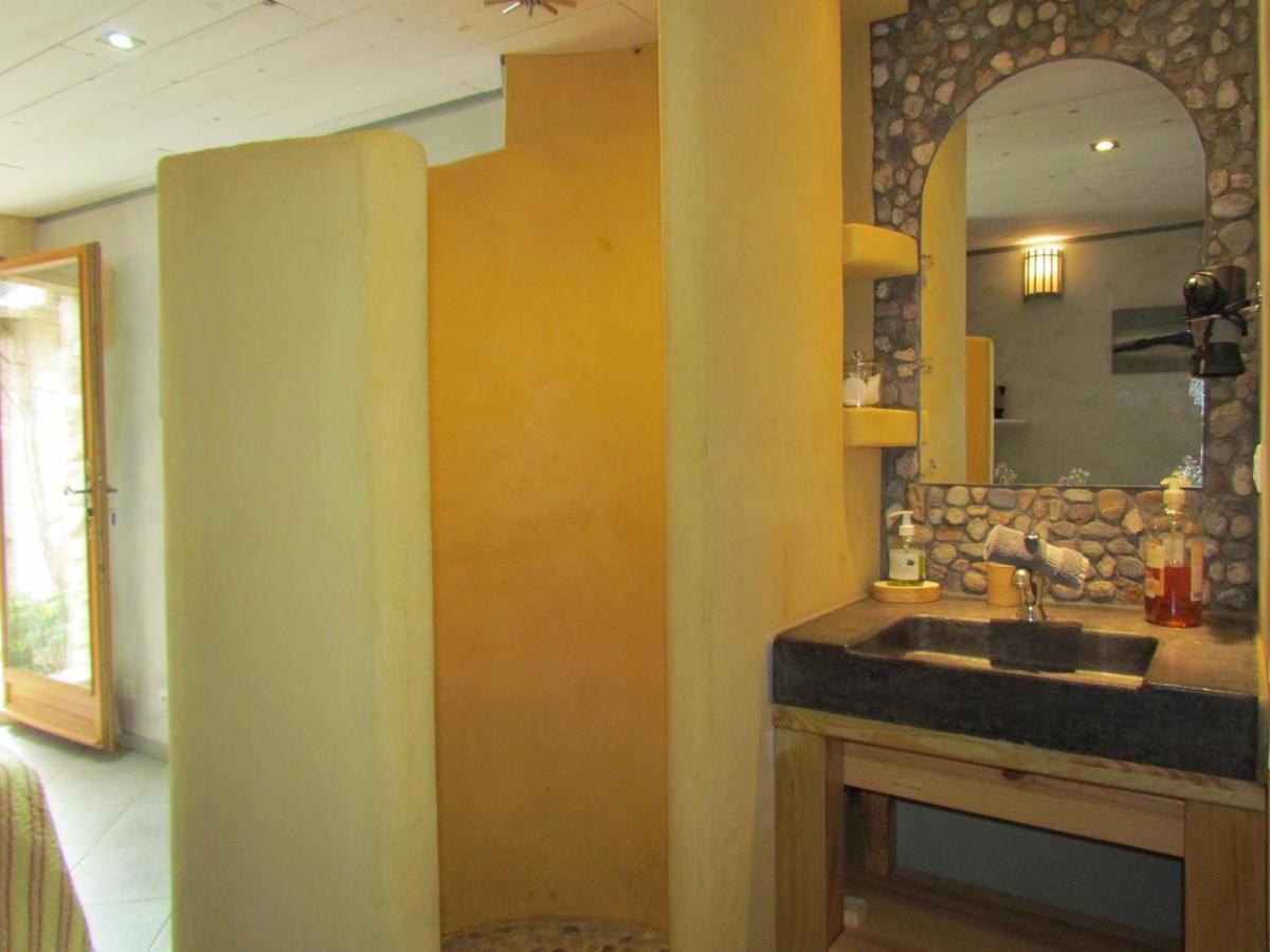 Chambre D'Hotes Des Oliviers La Roque-sur-Cèze Екстериор снимка