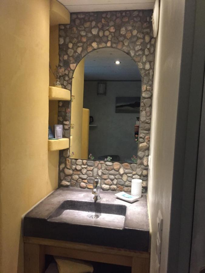 Chambre D'Hotes Des Oliviers La Roque-sur-Cèze Екстериор снимка